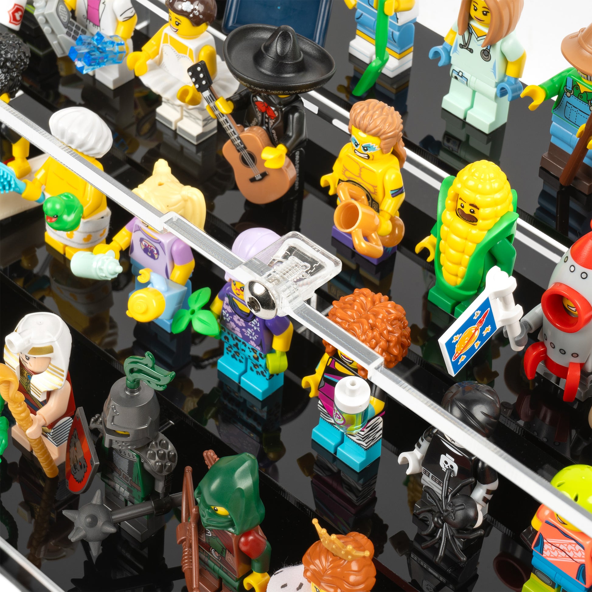 Fitting detail view of 60 LEGO Minifigures Display Case.