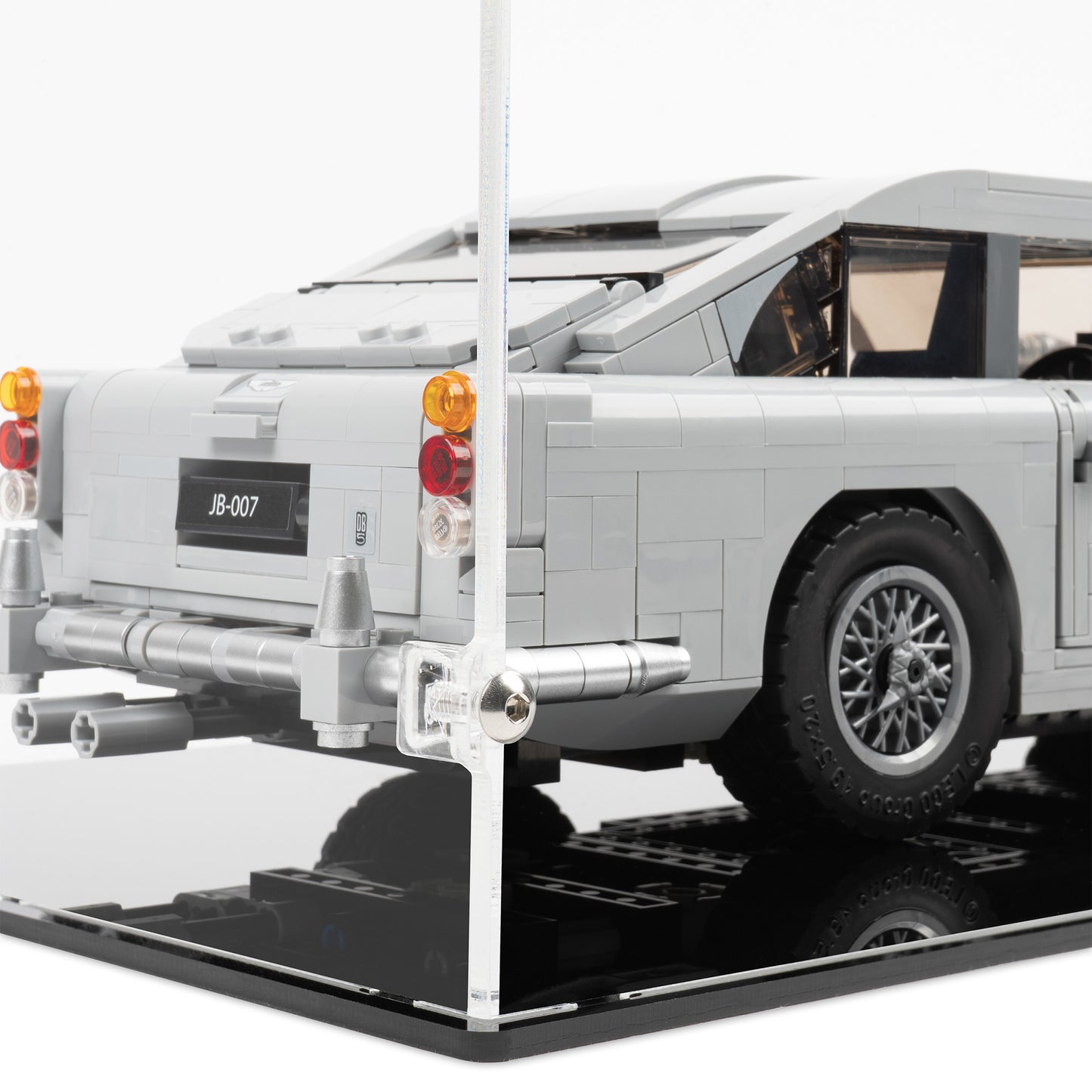 Fitting detail view of LEGO 10262 James Bond Aston Martin DB5 Display Case.