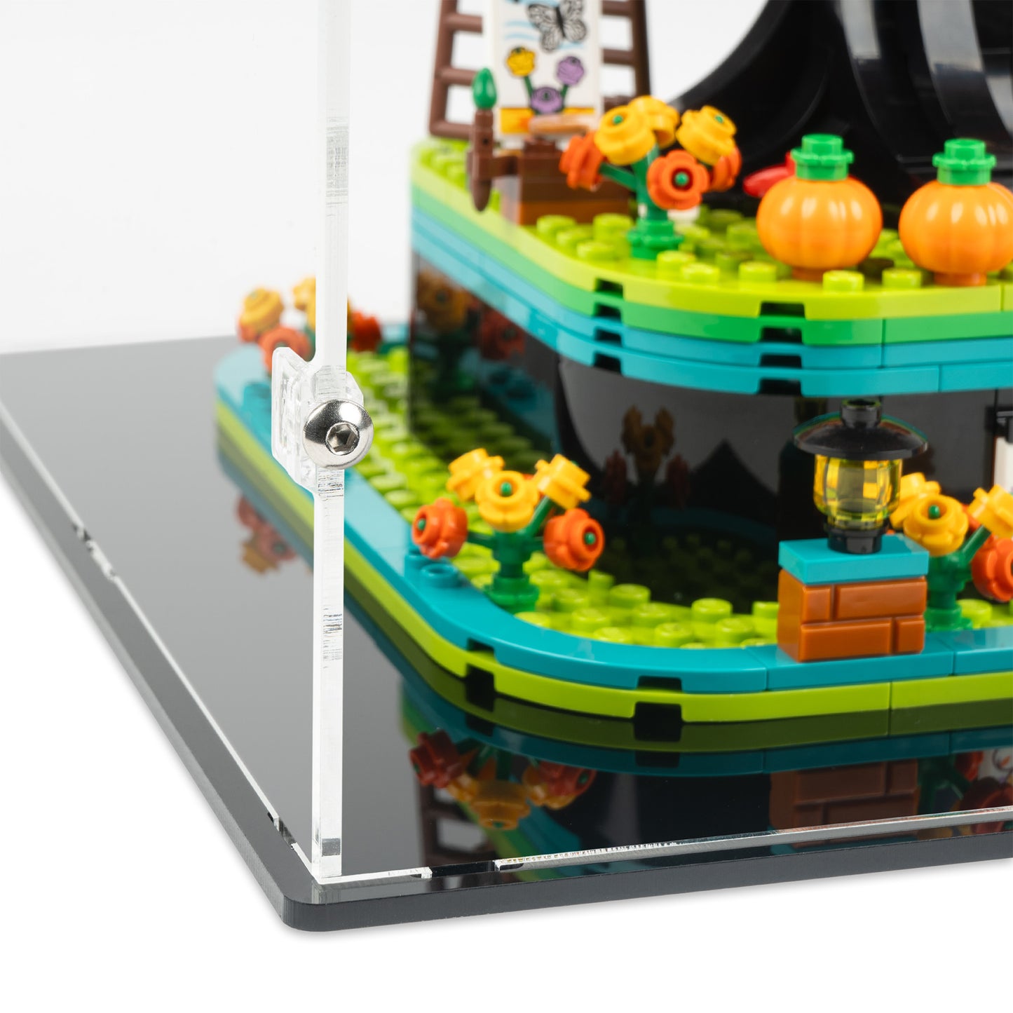 Fitting detail view of LEGO 21346 Family Tree Display Case.