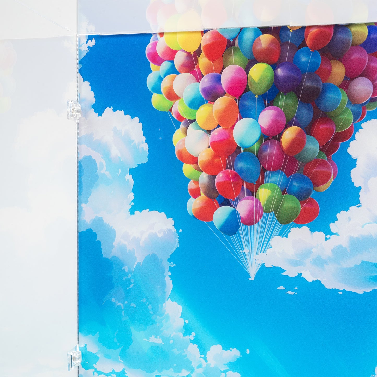 Balloons detail view of LEGO 43217 Up House Floating Display Case with a UV printed background.