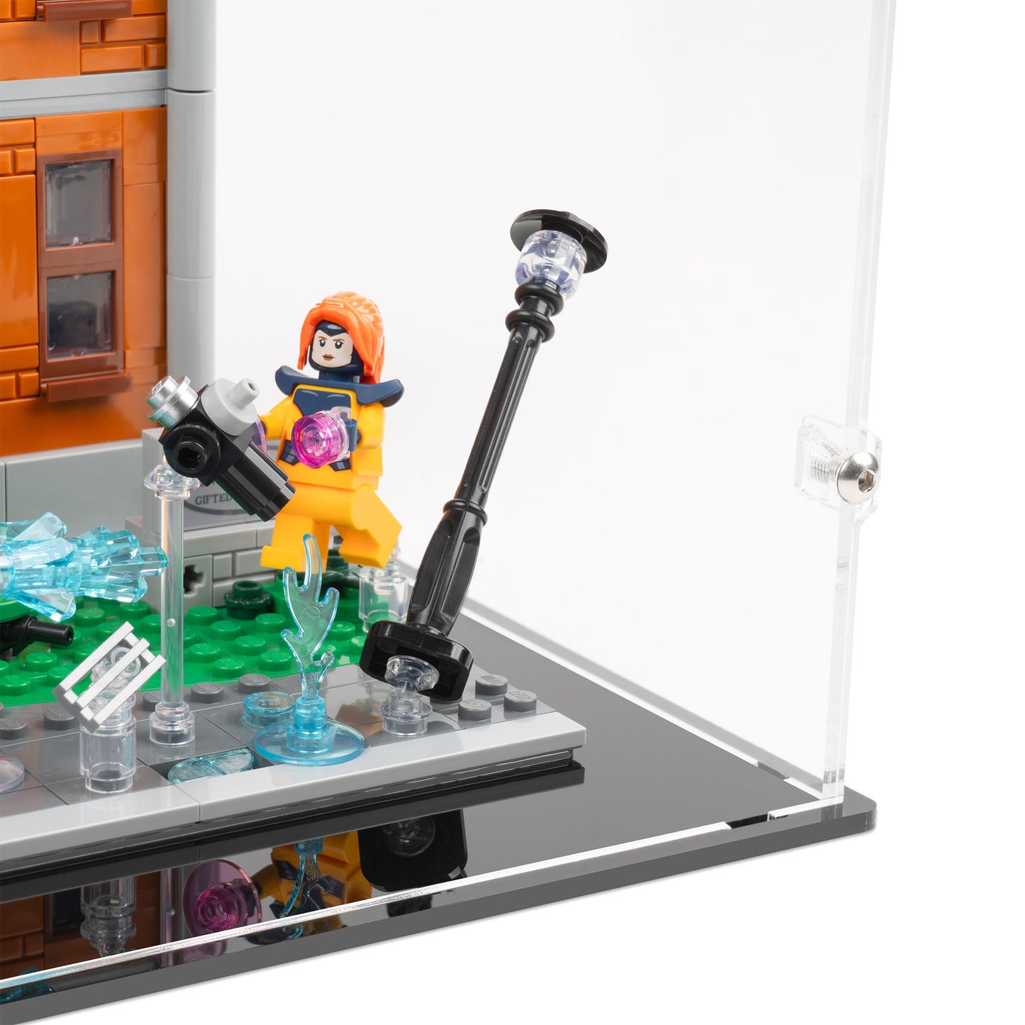 Fitting detail view of LEGO 76294 X-Men The X-Mansion Display Case.