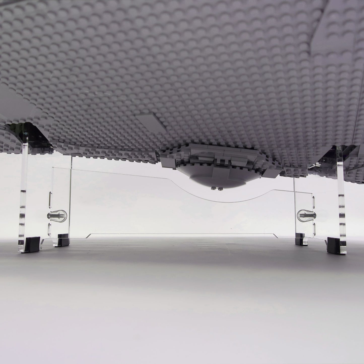 75252 UCS Imperial Star Destroyer Display Stand