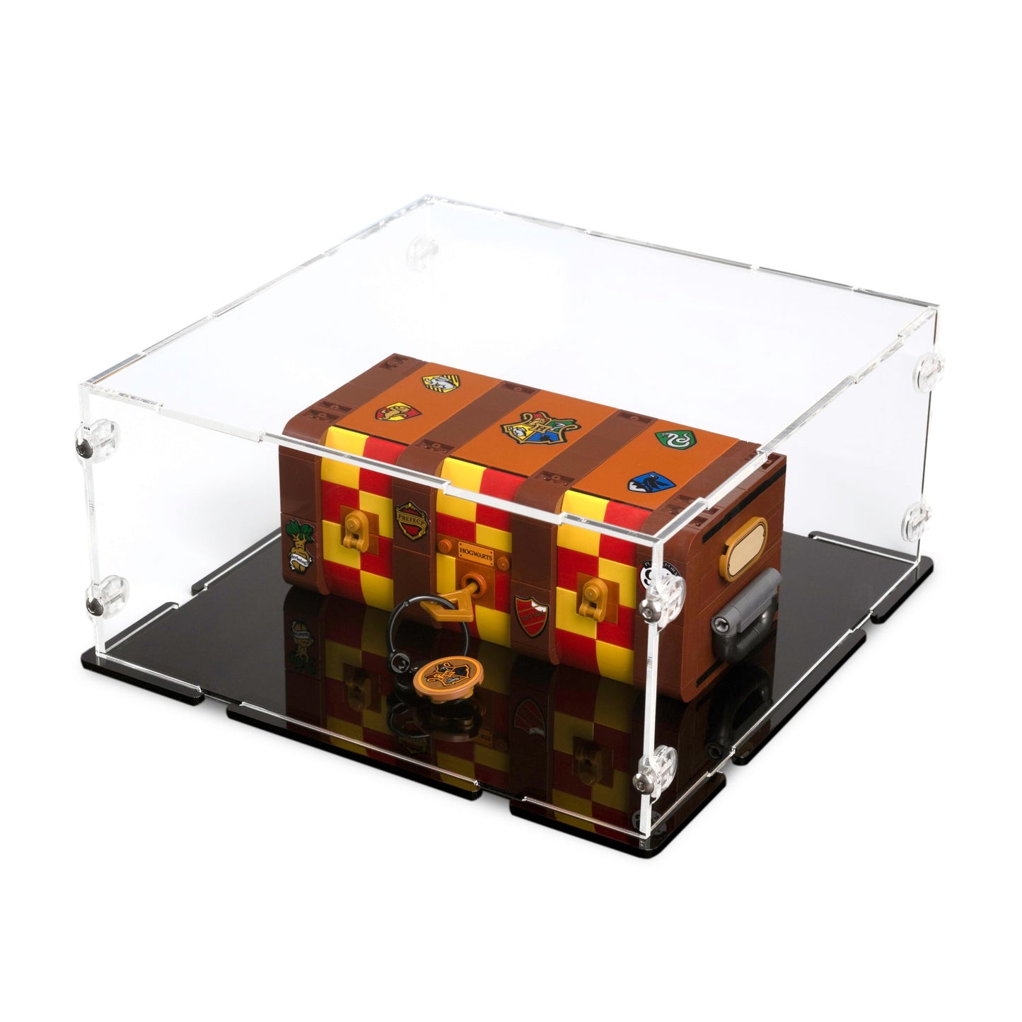 76399 Hogwarts™ Magical Trunk Display Case