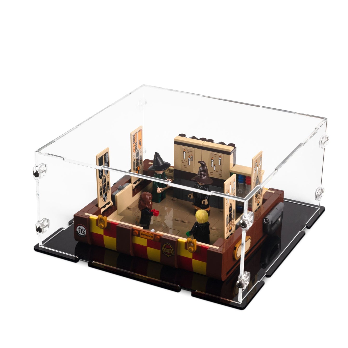 76399 Hogwarts™ Magical Trunk Display Case