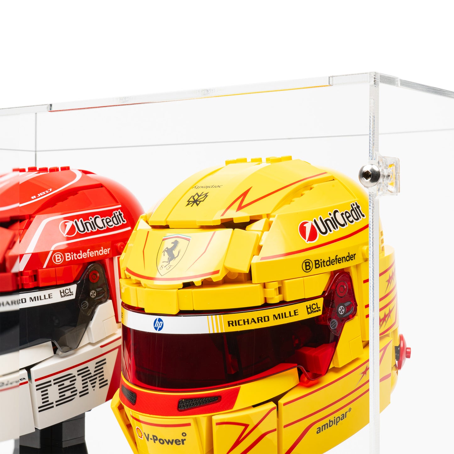 Fitting detail view of 2x LEGO Formula 1 Helmets Display Case.