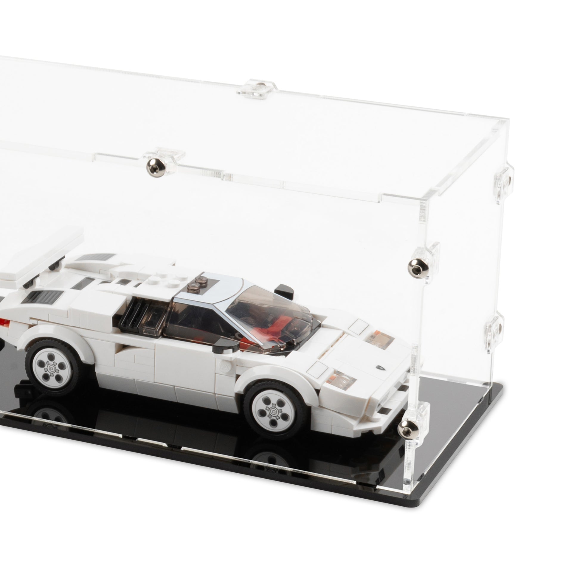 Fitting detail view of 3x LEGO Speed Champions Parallel Display Case with a black base.