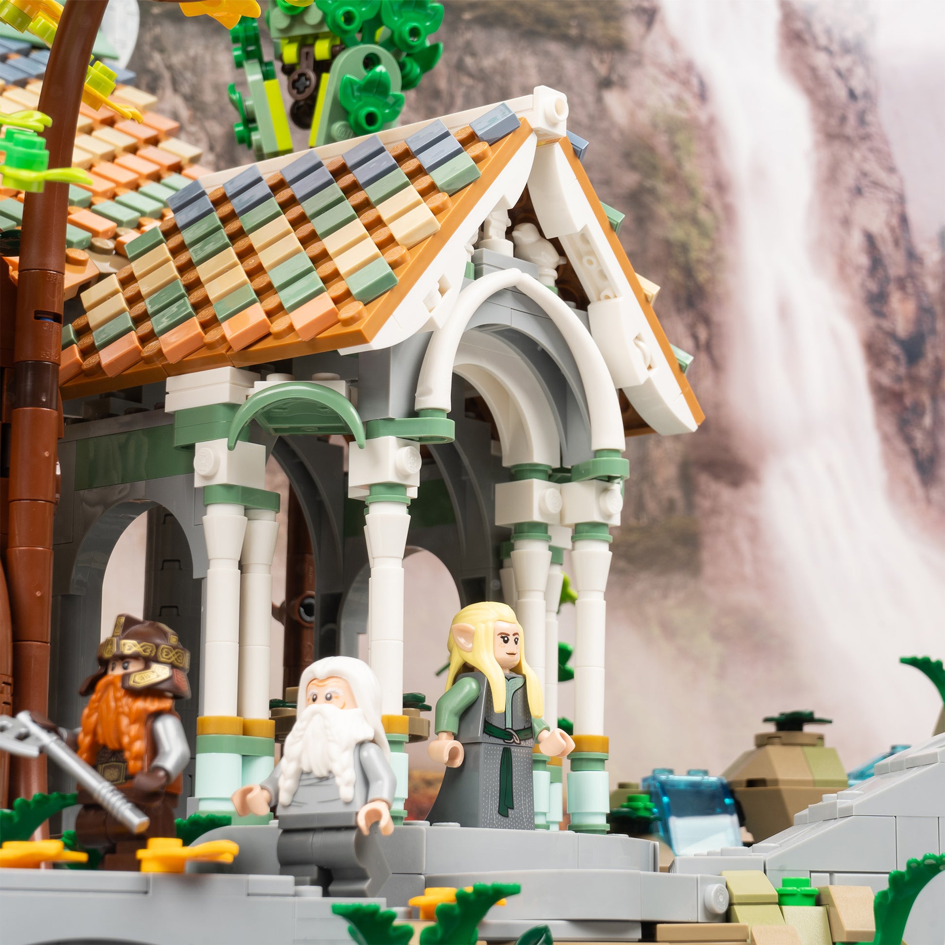 Arch detail view of LEGO 10316 The Lord of the Rings Rivendell Display Case with a UV printed background.