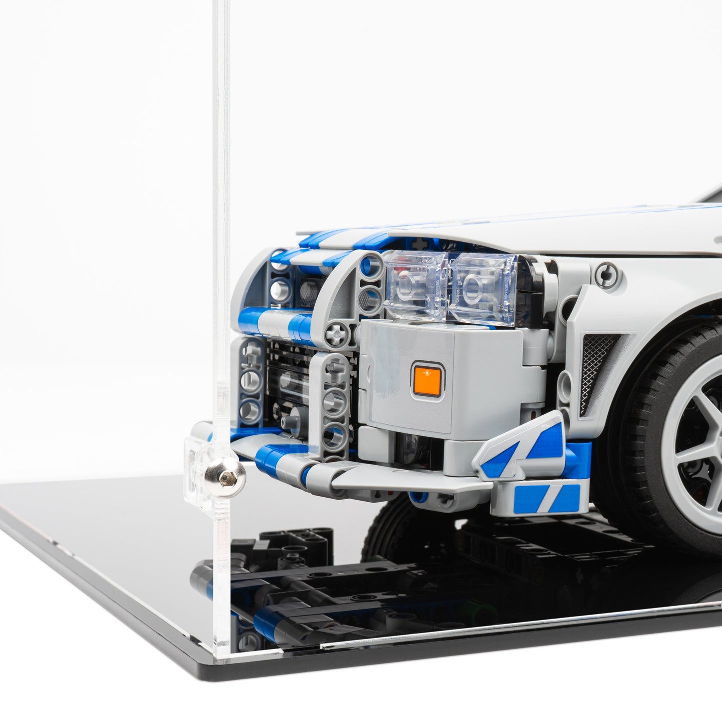 Fitting detail view of LEGO 42210 2 Fast 2 Furious Nissan Skyline GT-R R34 Car Display Case.