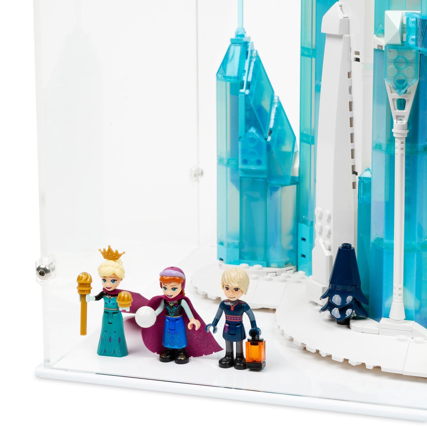 Fitting detail view of LEGO 43197 The Ice Castle Display Case with a white base.