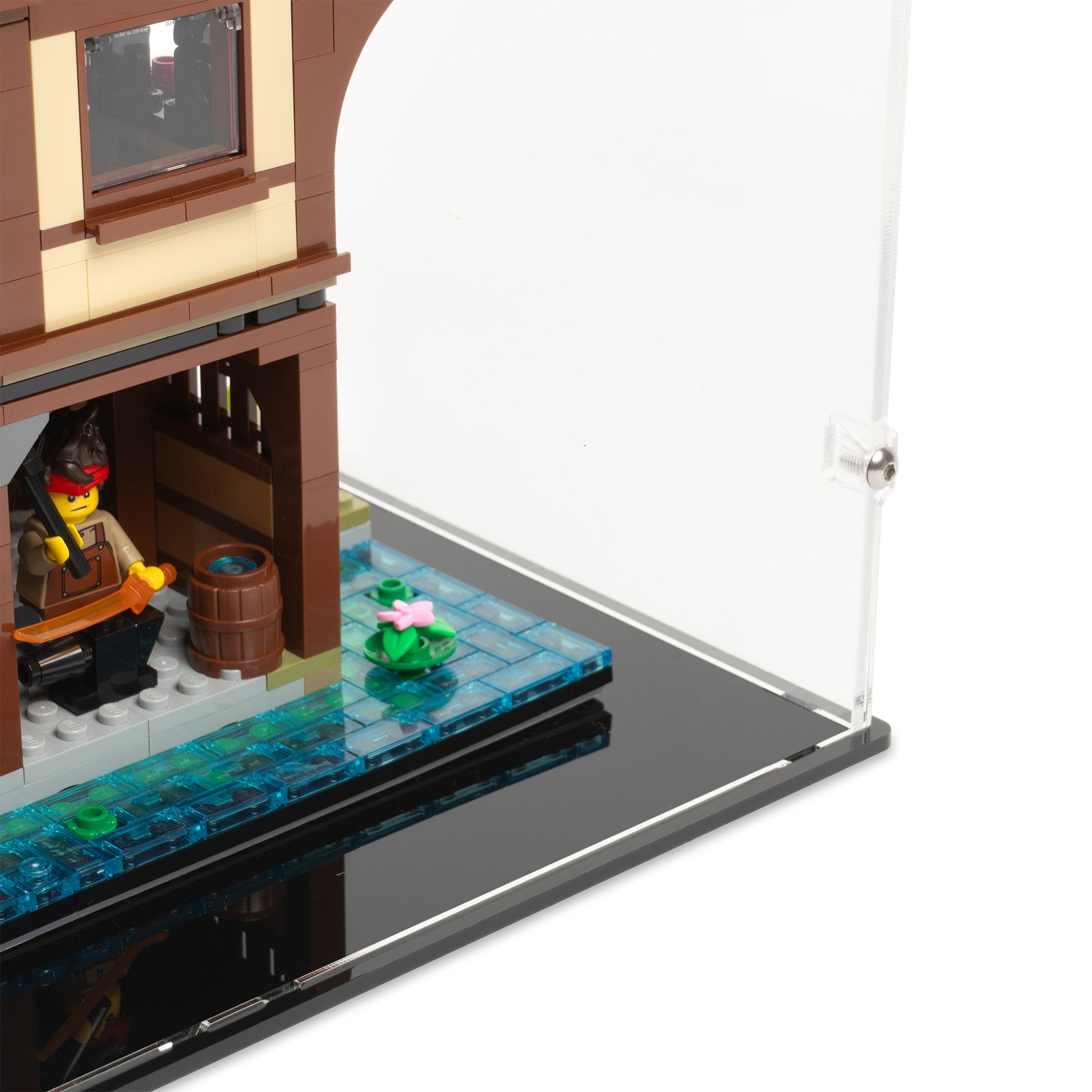 Fitting detail view of LEGO 71799 NINJAGO City Markets Display Case.
