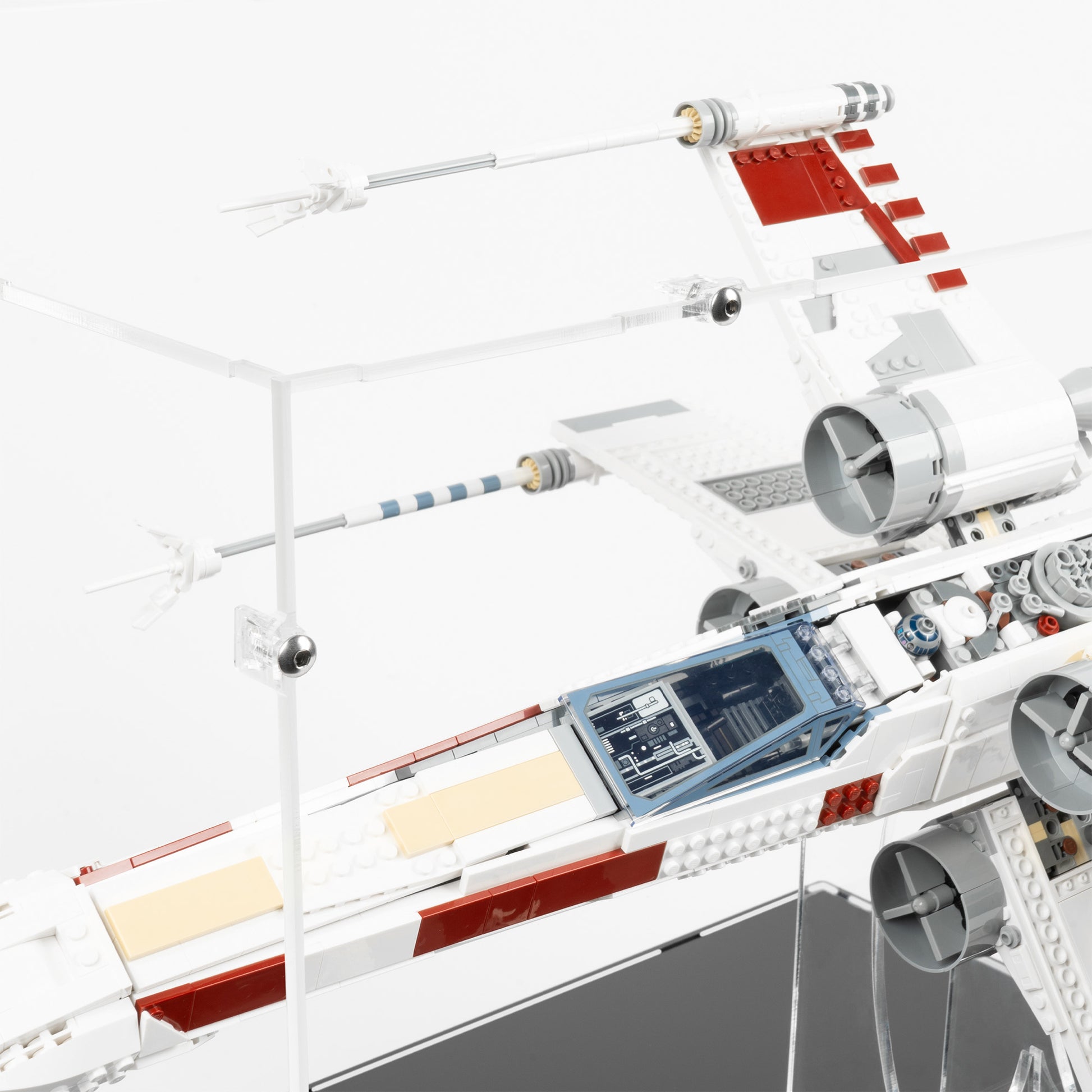 Fitting detail view of LEGO 75355 UCS X-Wing Starfighter Display Case and Stand.