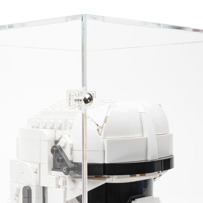 Fitting detail view of LEGO 75458 Imperial Remnant AT-RT Driver Helmet Display Case.