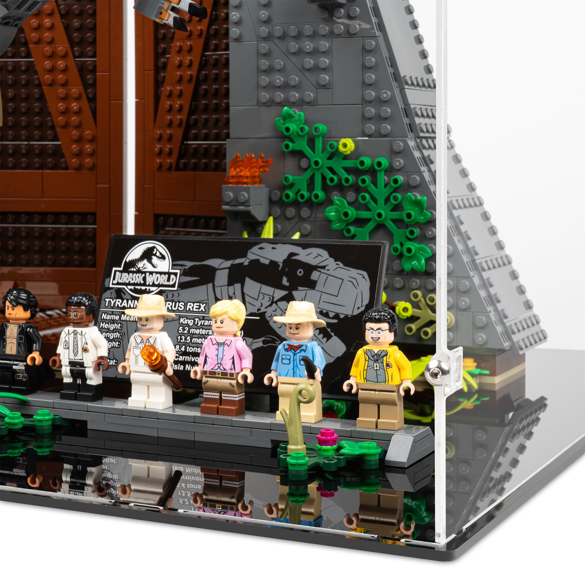 LEGO® Jurassic Park: T. rex Rampage Display Case (75936) – Kingdom