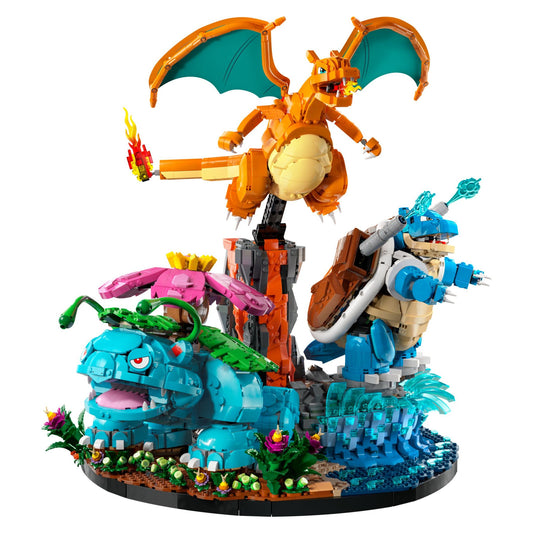 LEGO® Venusaur, Charizard and Blastoise Display Case (72153)