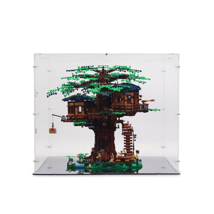 21318 Tree House Display Case