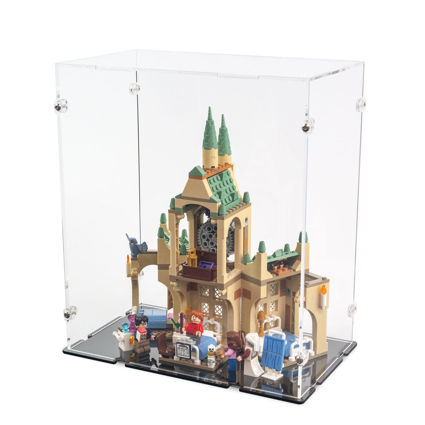 76398 Hogwarts™ Hospital Wing Display Case